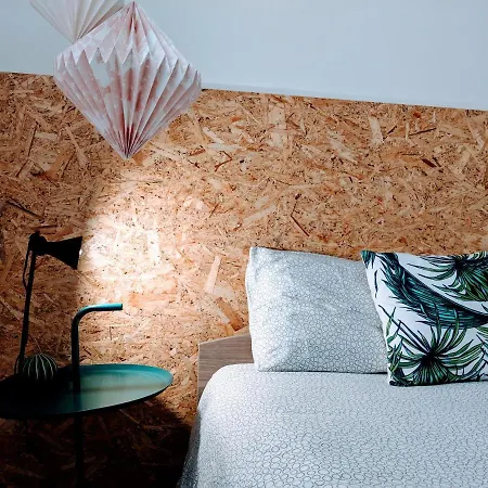 Cozy With Terrace Lizbona
